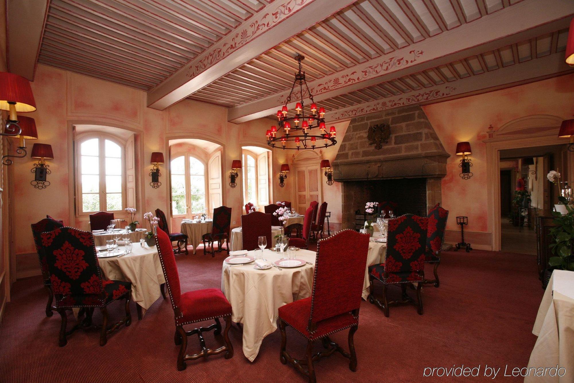 Hotel Chateau De Castel Novel - Les Collectionneurs Varetz Restaurant foto